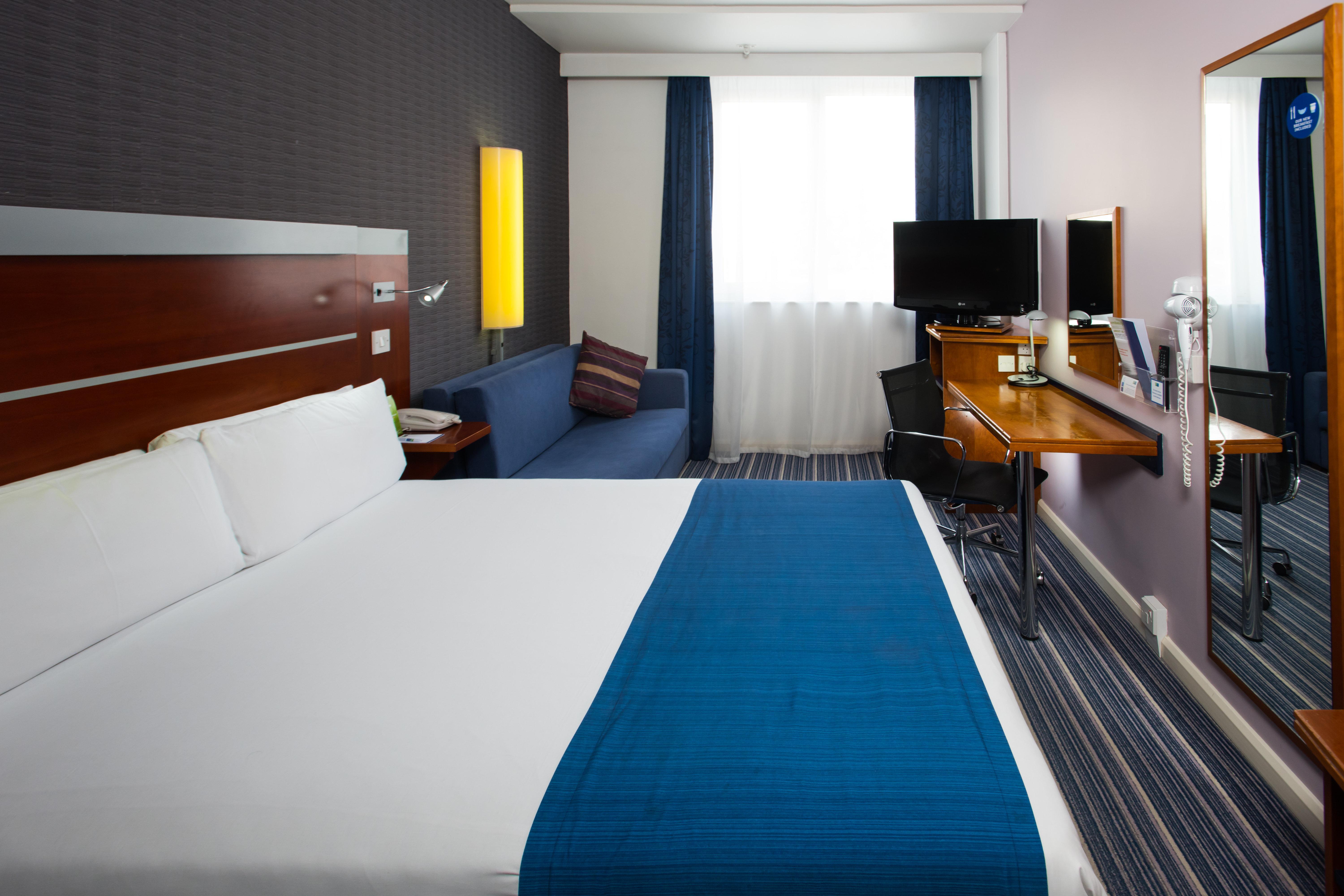 Holiday Inn Express London-Wimbledon-South, An Ihg Hotel Εξωτερικό φωτογραφία