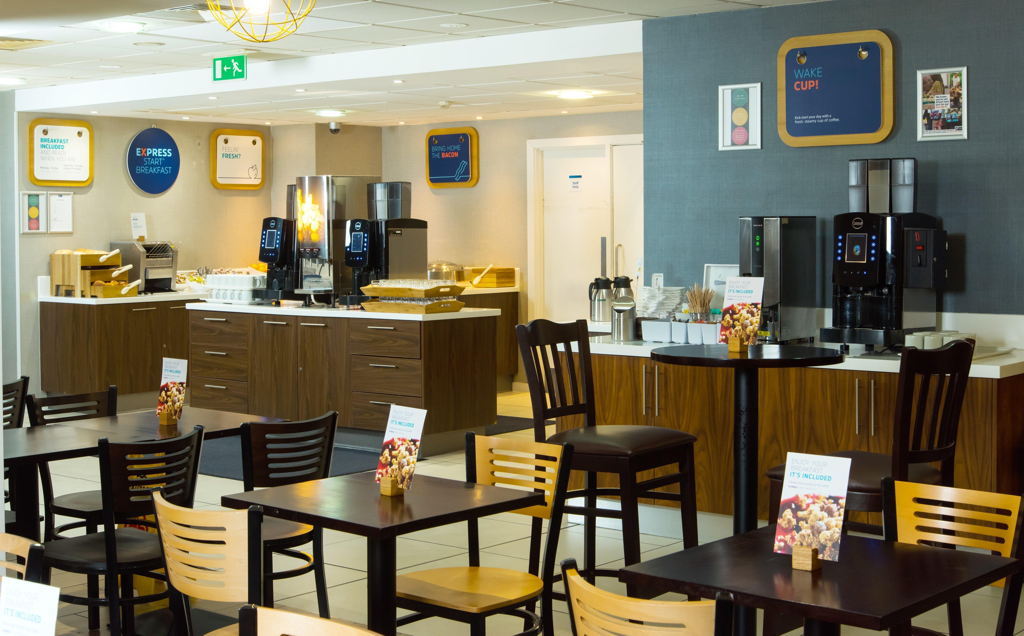 Holiday Inn Express London-Wimbledon-South, An Ihg Hotel Εξωτερικό φωτογραφία