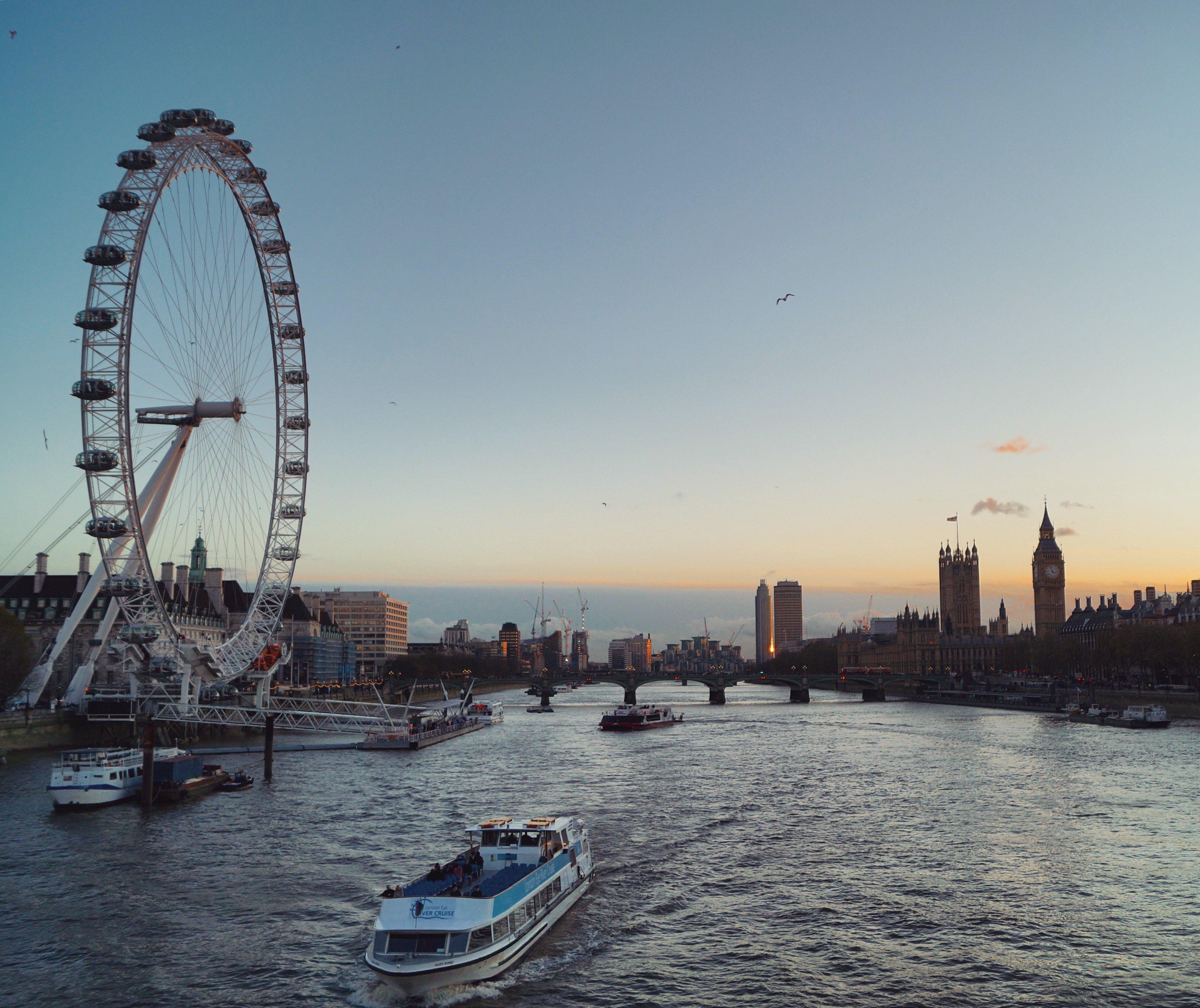 Holiday Inn Express London-Wimbledon-South, An Ihg Hotel Εξωτερικό φωτογραφία