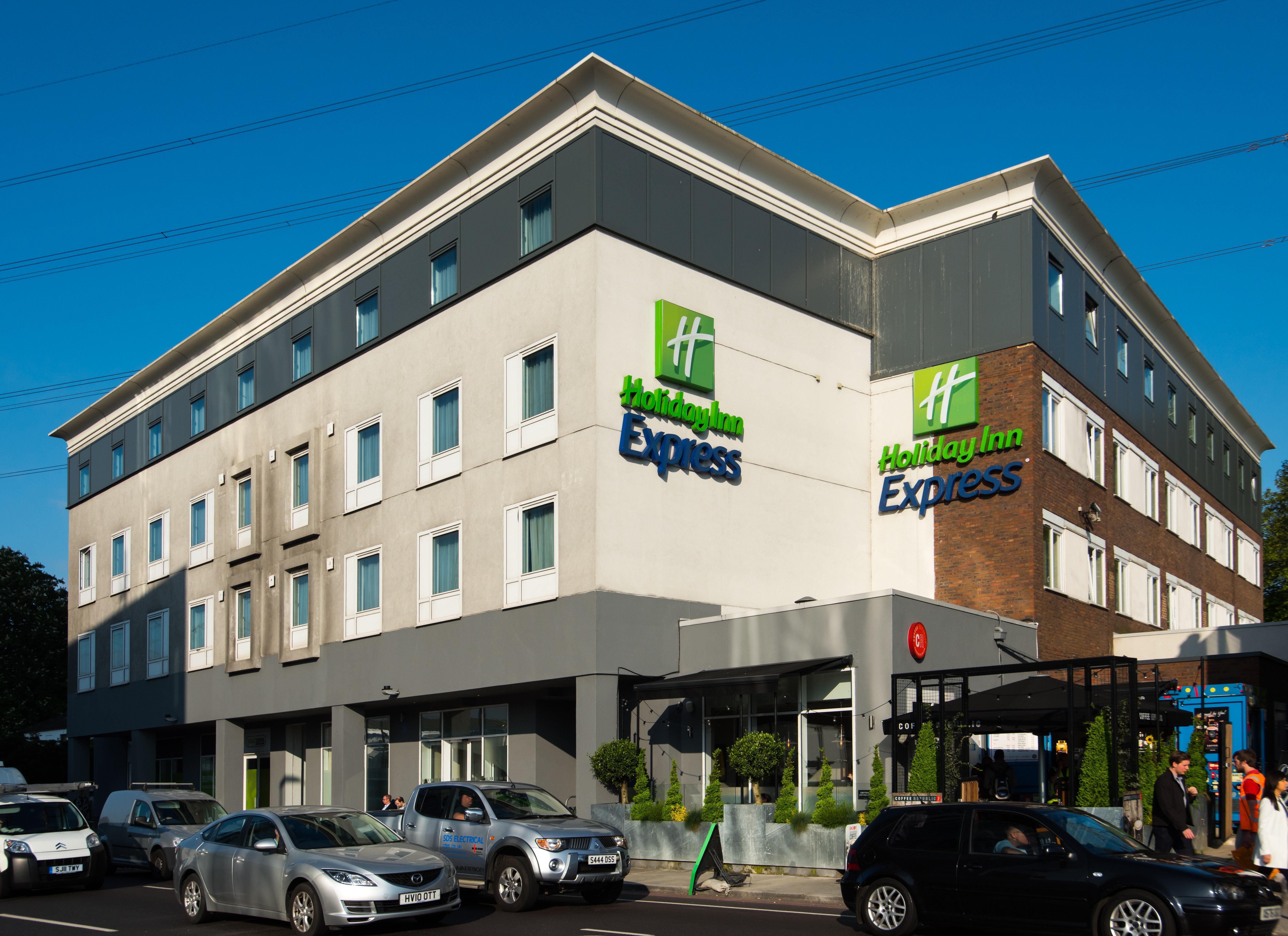 Holiday Inn Express London-Wimbledon-South, An Ihg Hotel Εξωτερικό φωτογραφία