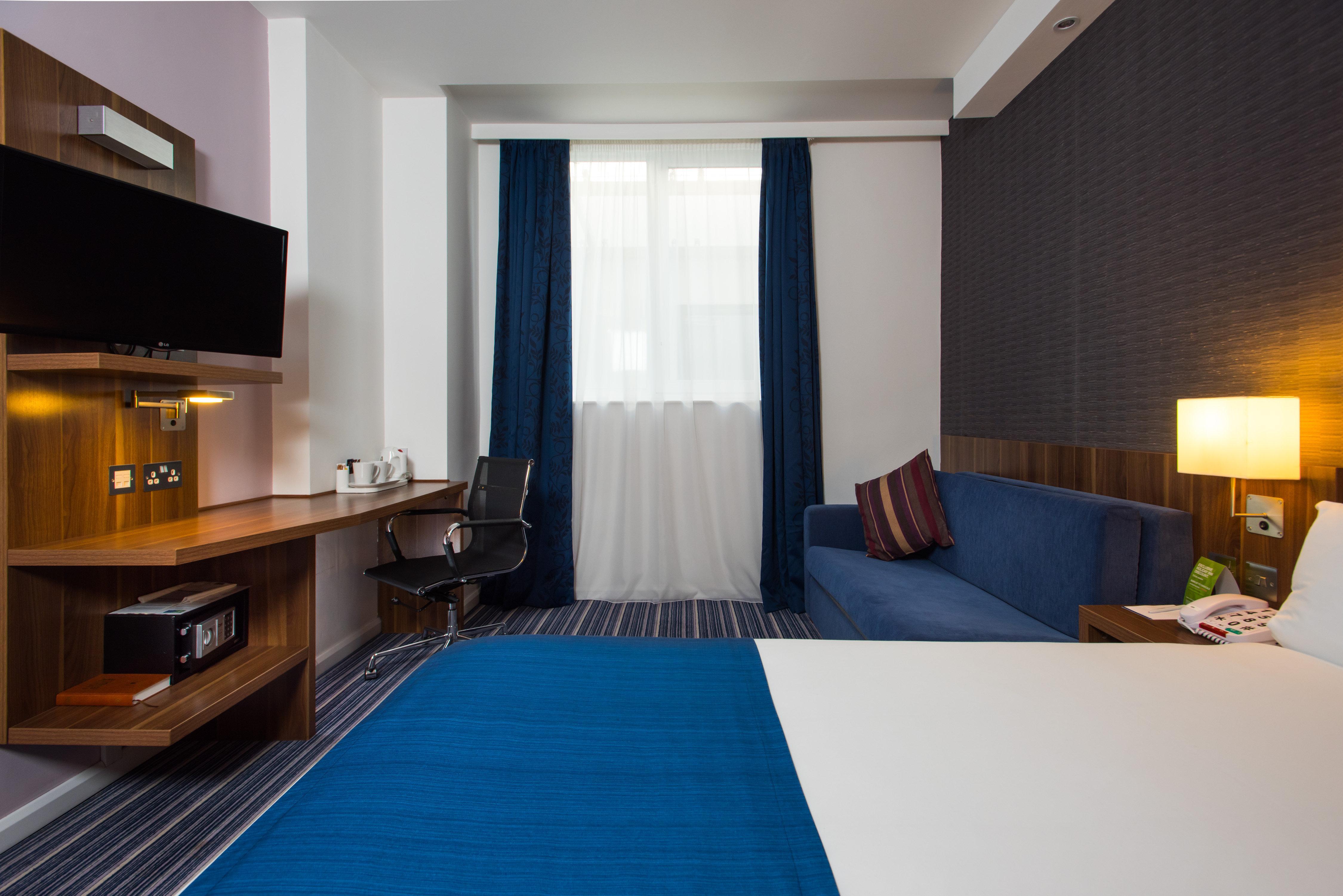 Holiday Inn Express London-Wimbledon-South, An Ihg Hotel Εξωτερικό φωτογραφία