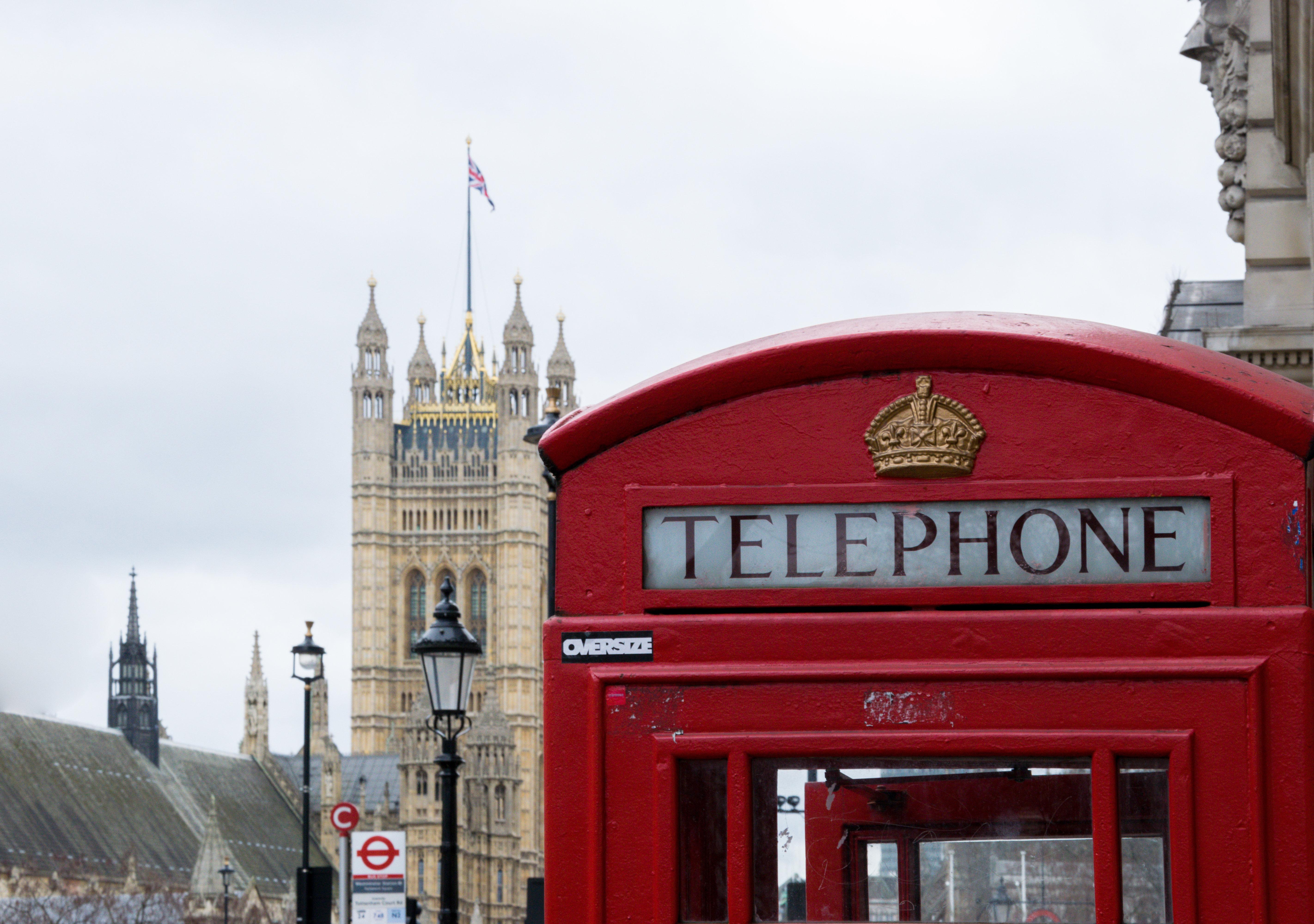 Holiday Inn Express London-Wimbledon-South, An Ihg Hotel Εξωτερικό φωτογραφία