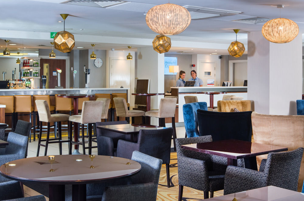 Holiday Inn Express London-Wimbledon-South, An Ihg Hotel Εξωτερικό φωτογραφία